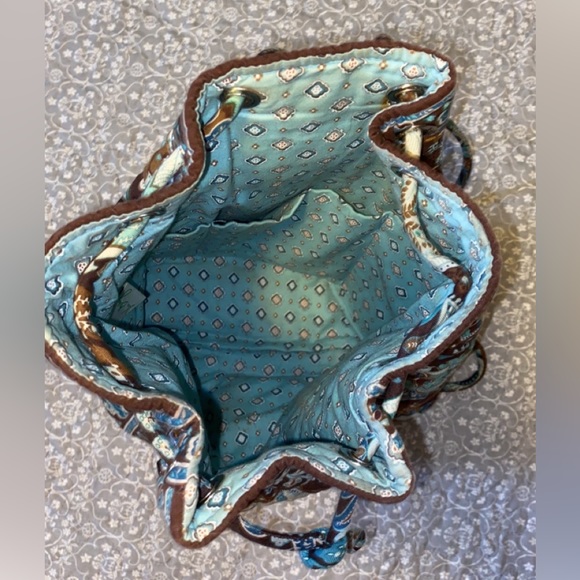 Vera Bradley Retired Java Blue and Brown Floral Backsack - Picture 3 of 3